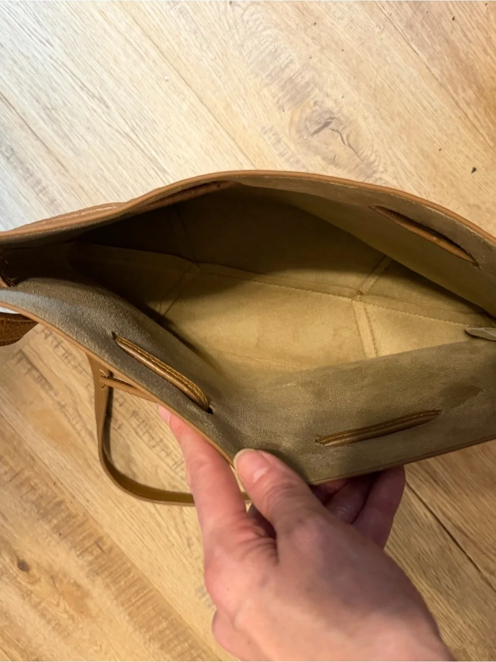 Tan Crossbody Shoulder/hobo Bag with Knot Detail